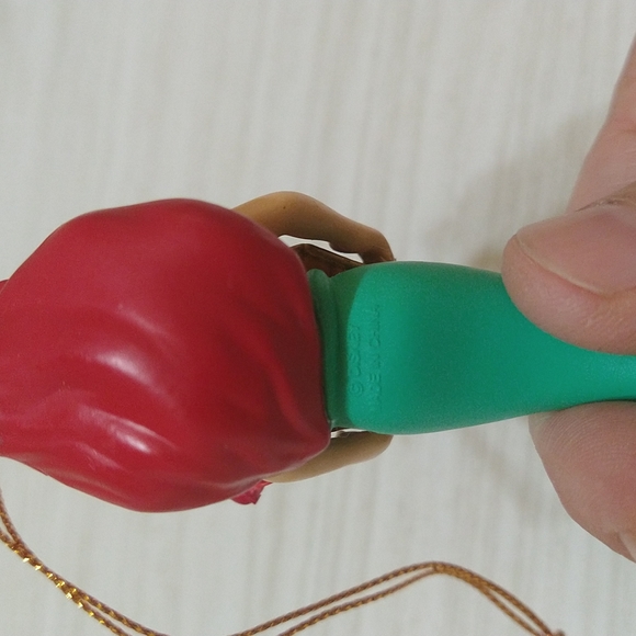Vintage The Little Mermaid ARIEL Disney Collectable Christmas Ornament - Groiler - Picture 3 of 4